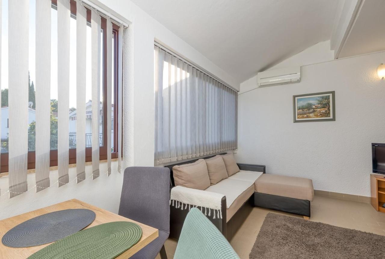 Apartment Lucijan Poreč Buitenkant foto