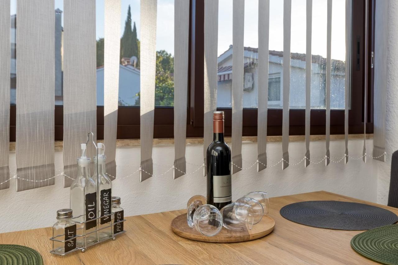 Apartment Lucijan Poreč Buitenkant foto