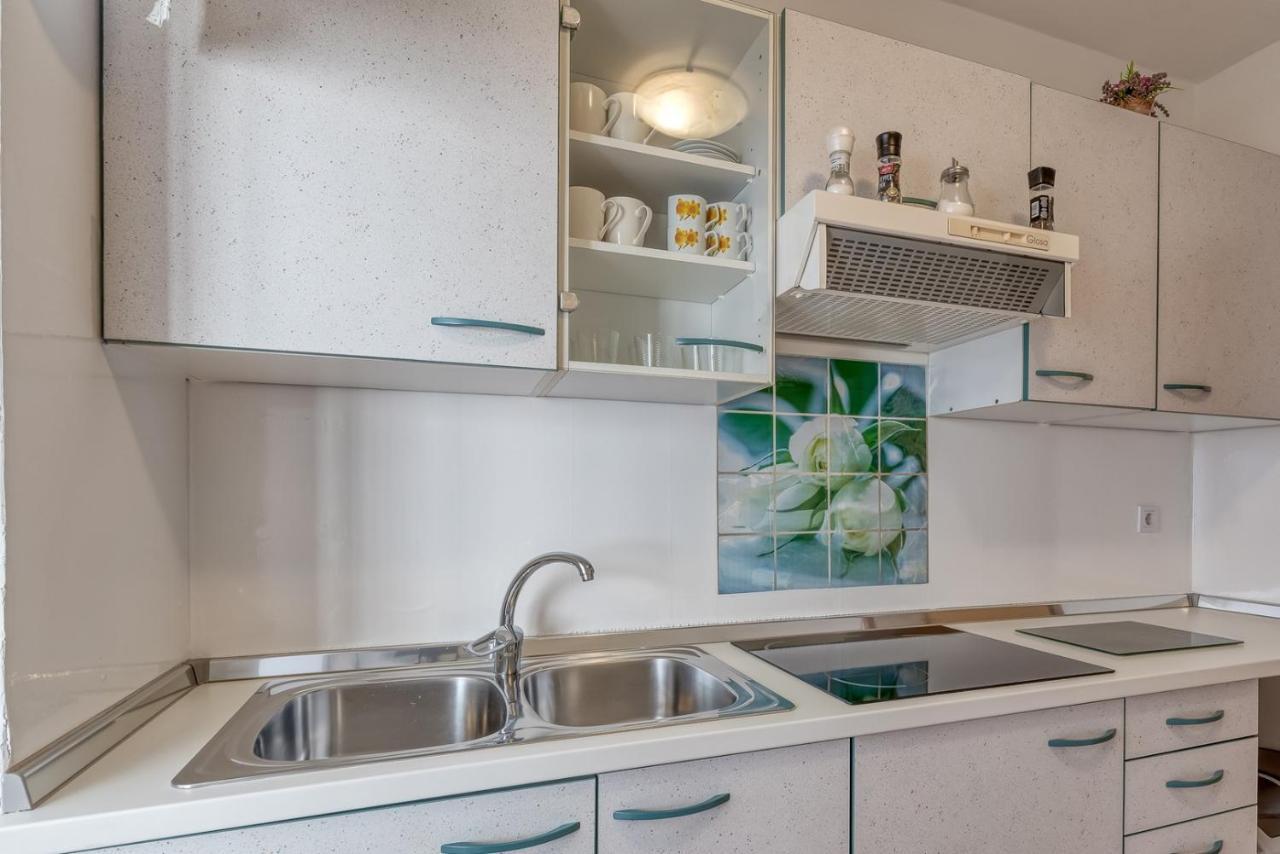 Apartment Lucijan Poreč Buitenkant foto